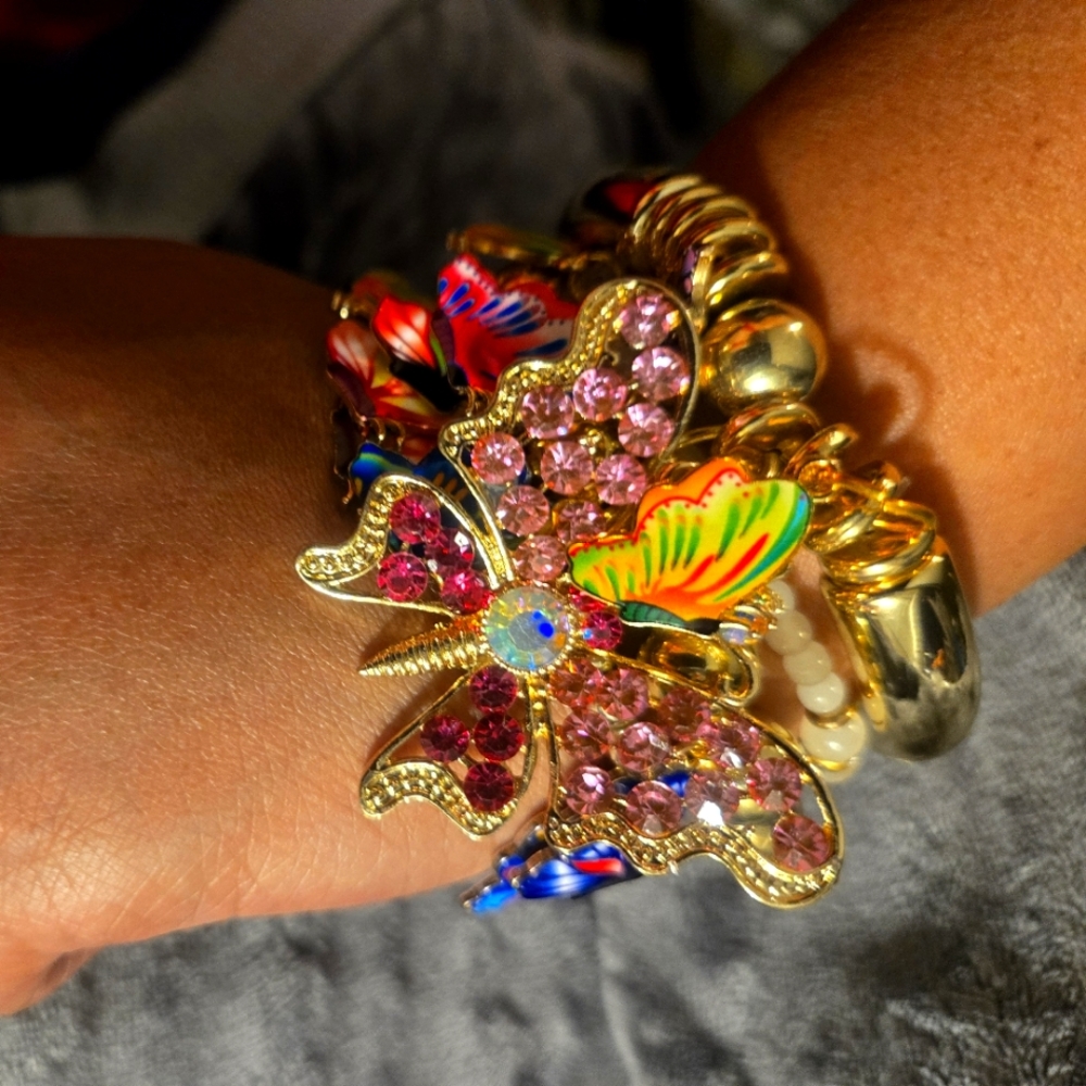 4 stack bracelets